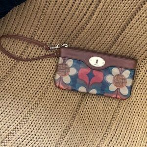 Fossil Key-Per wallet wristlet.